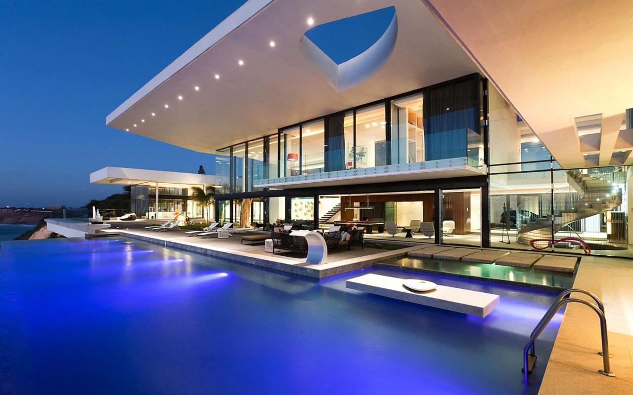 Modern House Plans with Pool: A Dream Home for the Perfect Lifestyle