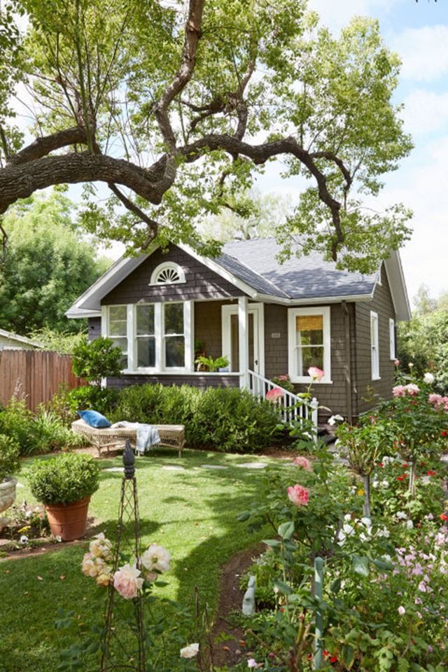 10 Charming Backyard Cottage Ideas to Enhance Your Outdoor Space